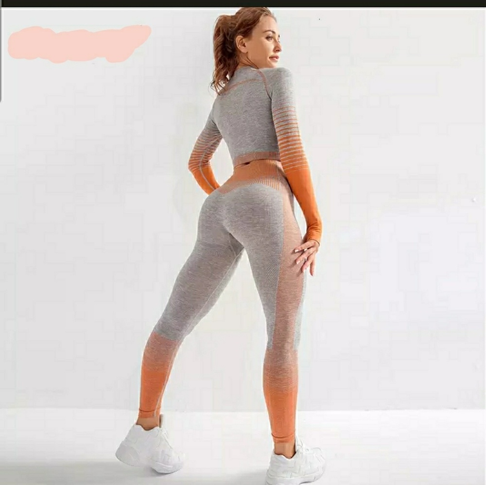 Grey and orange active set